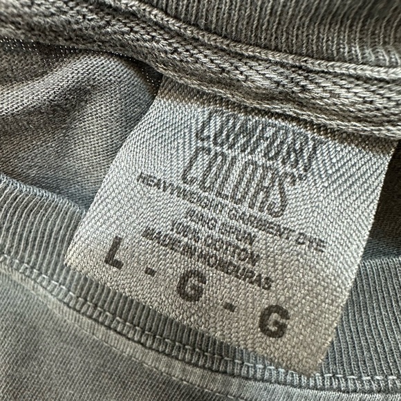 NEW Disney Halloween Villains T-shirt Women’s Large Queen Park Shirt Not So - Picture 7 of 7